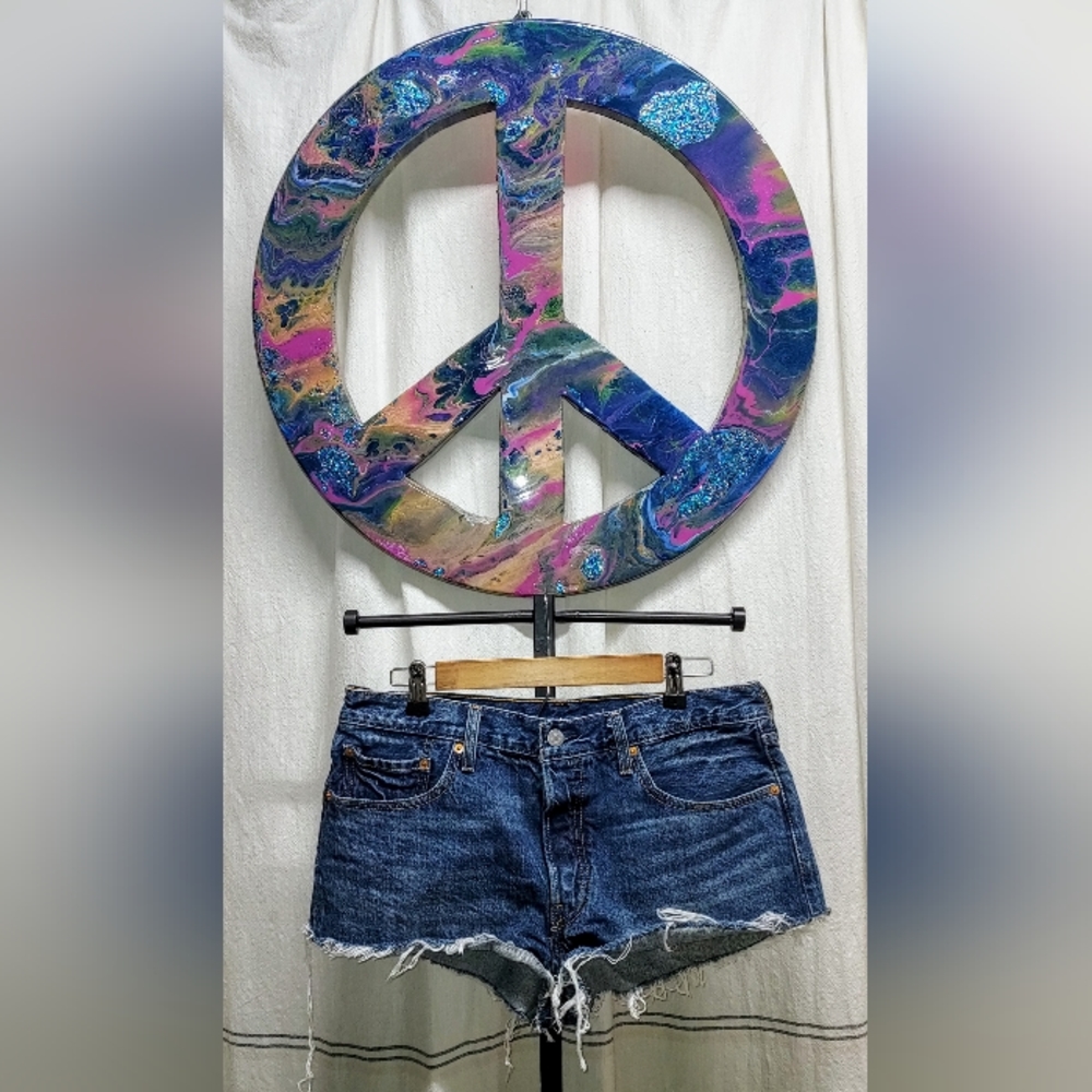 Levi 501 medium wash original short raw hem shorts